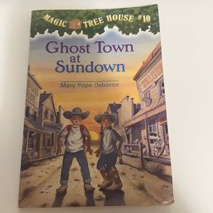 Magic Tree House #10: Ghost Town at Sundown (1997)